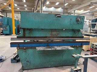 Prensa Plegadora Hidráulica Industrial