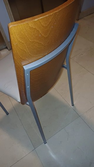 4 Sillas cocina madera y metal asiento acolchado