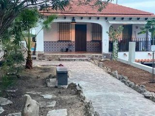 Chalet en venta en Villanueva de Castellón