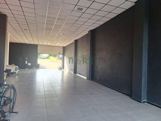 Chalet en venta en Ribadavia
