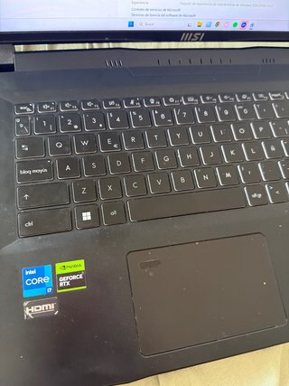 MSI creator M16 I7 RTX 3050