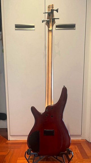 Bajo Eléctrico Fretless.