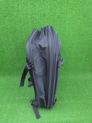 Mochila Viaje Amazon Basics 40L Negra