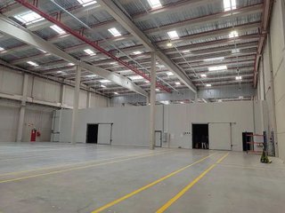 Nave industrial en alquiler en Camarma de Esteruelas