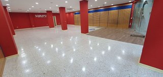 Local comercial en alquiler en Peñamefecit - Avda Barcelona en Jaén