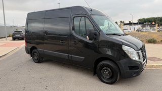 Nissan NV400 2020