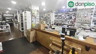 Local comercial en alquiler en Centro - Ayuntamiento en Santander