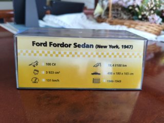 Maqueta Taxi Ford 1947