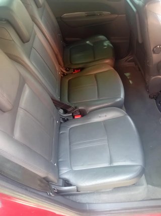 Peugeot 5008 2012