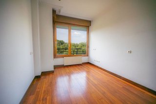 Piso en venta en Viesques en Gijón