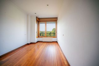Piso en venta en Viesques en Gijón