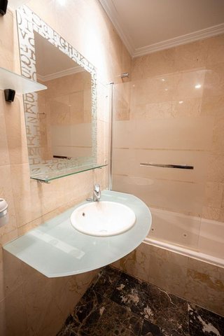 Piso en venta en Viesques en Gijón