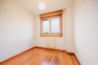 Piso en venta en Viesques en Gijón