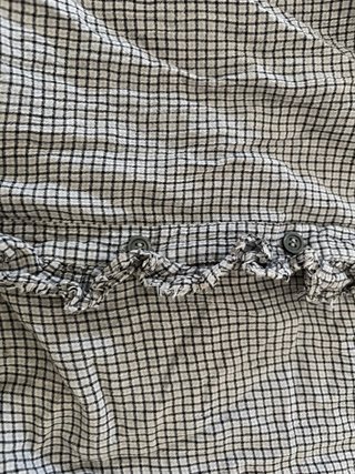 Camisa Zara cuadros volantes cuello alto