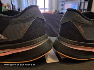 Zapatillas Adidas Adizero SL2 Talla 43 1/3