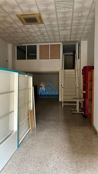 Local comercial en venta en El Pilar en Albacete
