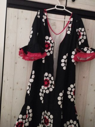Traje de flamenca con volantes