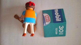 Playmobil Serie 30 Hippy con Guitarra