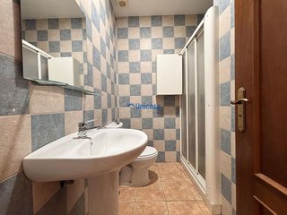 Piso en venta en Polígonos - Recinto Ferial Cortijo de Torres en Málaga