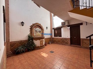 Piso en venta en Polígonos - Recinto Ferial Cortijo de Torres en Málaga
