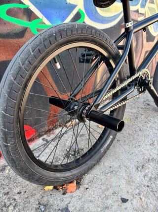 Bicicleta BMX WETHEPEOPLE