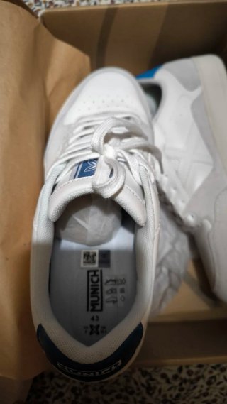 Zapatillas Munich Piel Blancas Talla 43