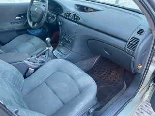 Renault Laguna 2004
