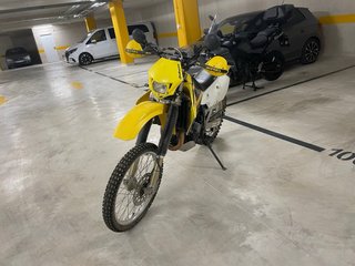 Suzuki DRZ400