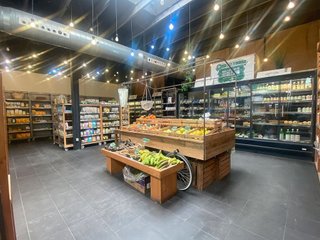 Local comercial en alquiler en Vila de Gràcia en Barcelona