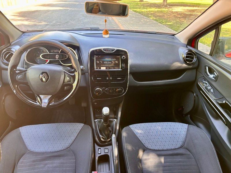 Renault Clio 1.5 DCI eco2 S&S Energy Dynamique 2013, foto 8