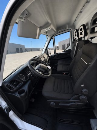 Iveco daily Furgón Largo Nacional 160cv