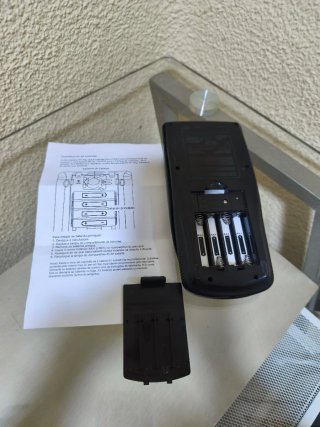 Calculadora Texas Instruments TI-83 PLUS