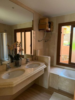 Casa adosada en venta en Riviera del Sol en Mijas