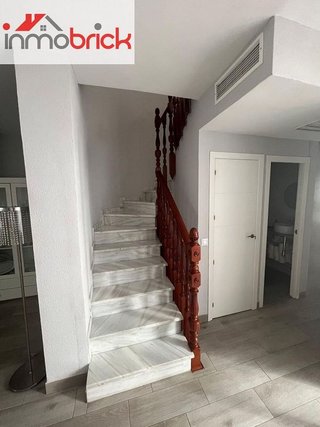 Chalet en venta en El Valle en Lucena
