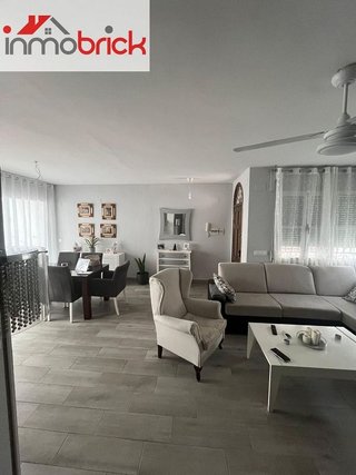 Chalet en venta en El Valle en Lucena