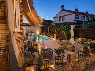 Chalet en venta en Puerta de Murcia - Colegios en Ocaña