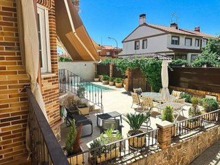 Chalet en venta en Puerta de Murcia - Colegios en Ocaña