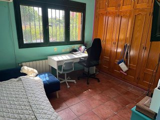 Chalet en venta en La Granja-La Colina-Los Pastores en Algeciras