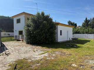 Chalet en venta en La Granja-La Colina-Los Pastores en Algeciras
