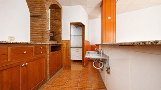 Local comercial en venta en Plaza de Toros - Santa Rita en Almería