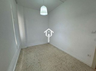 Oficina en venta en Carolinas Altas en Alicante