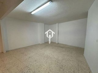 Oficina en venta en Carolinas Altas en Alicante