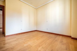 Piso en venta en Sur en Ávila