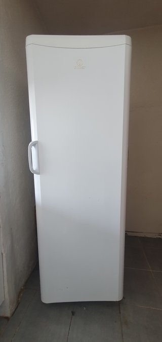 Frigorífico Indesit una puerta blanco