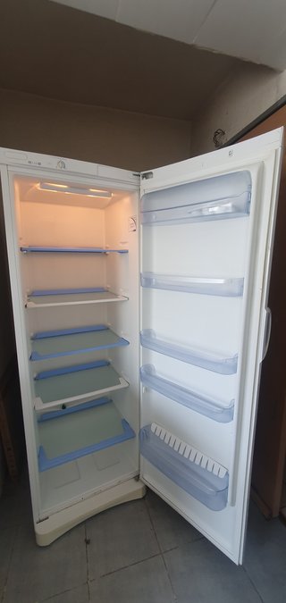 Frigorífico Indesit una puerta blanco