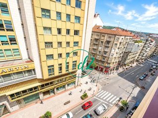 Piso en venta en Centro en Ourense