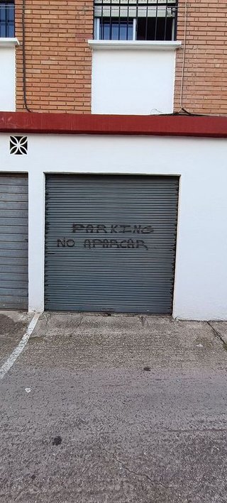 Garaje en venta en La Barriguilla en Málaga