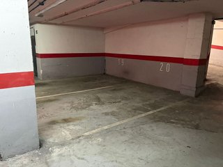 Garaje en venta en Santo Domingo en Oviedo