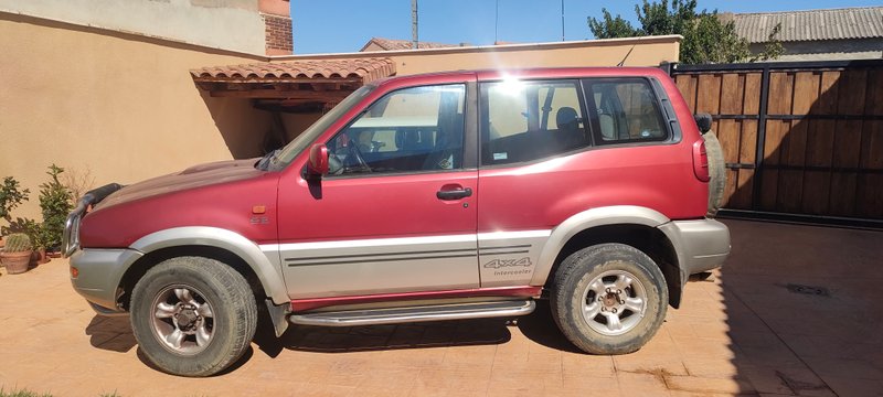 Nissan Terrano II 1997 - foto 1
