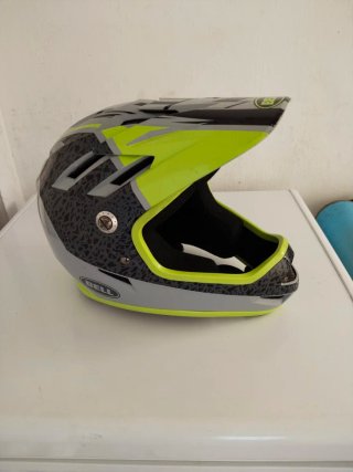 Casco integral Bell XS